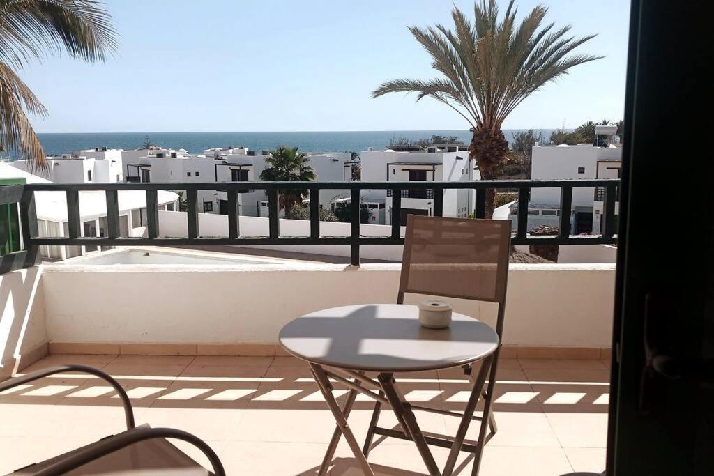 FeWo mit Meerblick und Sonnenterrasse Costa Teguise Exterior foto
