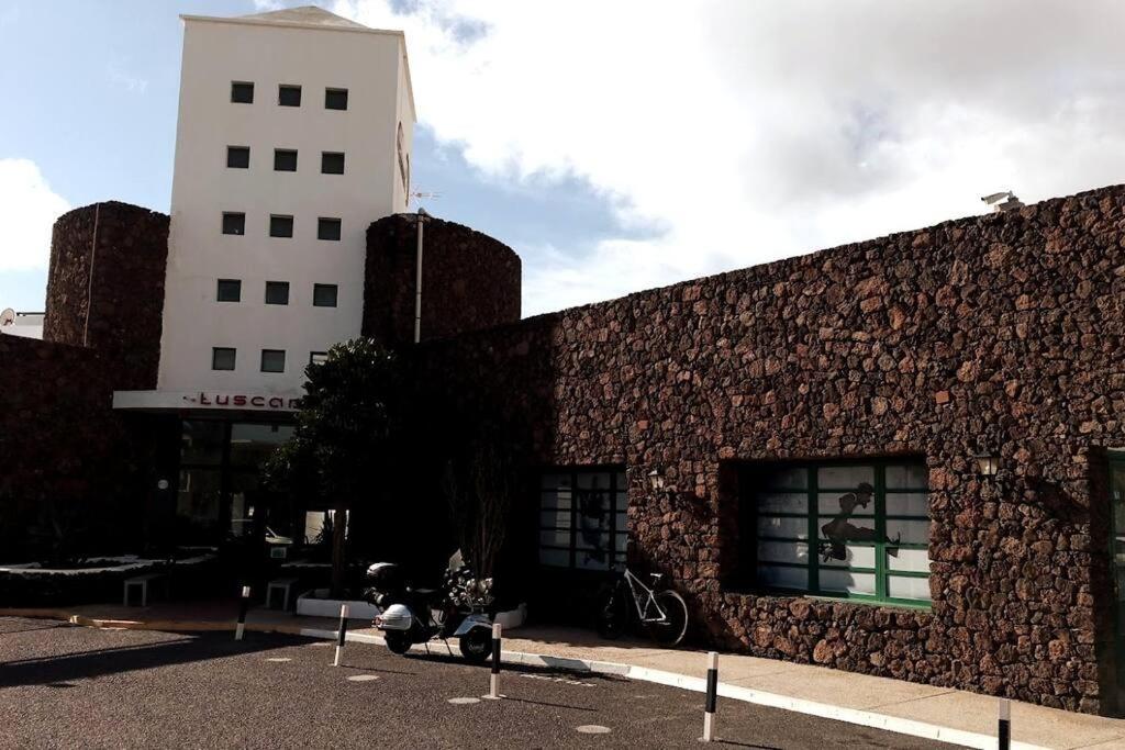 FeWo mit Meerblick und Sonnenterrasse Costa Teguise Exterior foto