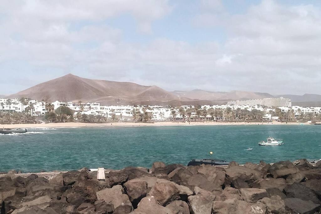 FeWo mit Meerblick und Sonnenterrasse Costa Teguise Exterior foto